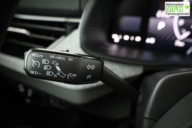 Skoda Kamiq Selection 1.5 TSI DSG Selection, AHK, LED, Kamera, Ladeboden, Winter, 16-Zoll 