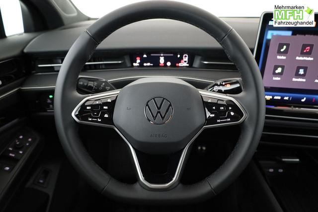 Volkswagen ID.7 Pro 210 kW Black, HuD, IQ.Light, IQ.Drive, AreaView, Side, 20-Zoll 