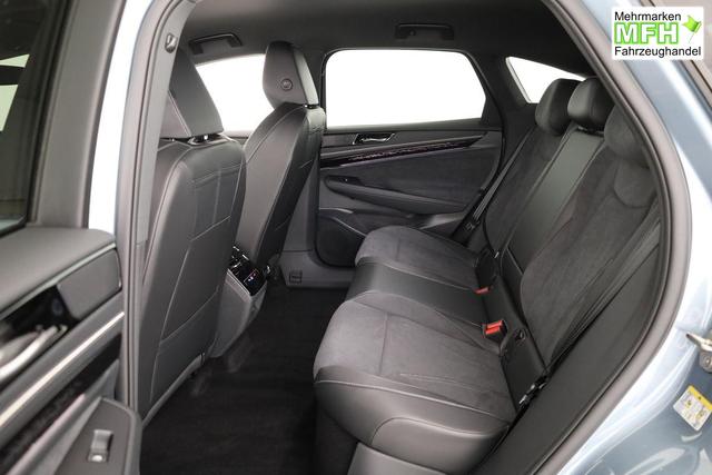 Volkswagen ID.7 Pro 210 kW Black, HuD, IQ.Light, IQ.Drive, AreaView, Side, 20-Zoll 