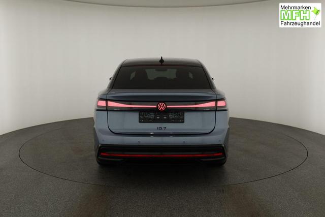 Volkswagen ID.7 Pro 210 kW Black, HuD, IQ.Light, IQ.Drive, AreaView, Side, 20-Zoll 