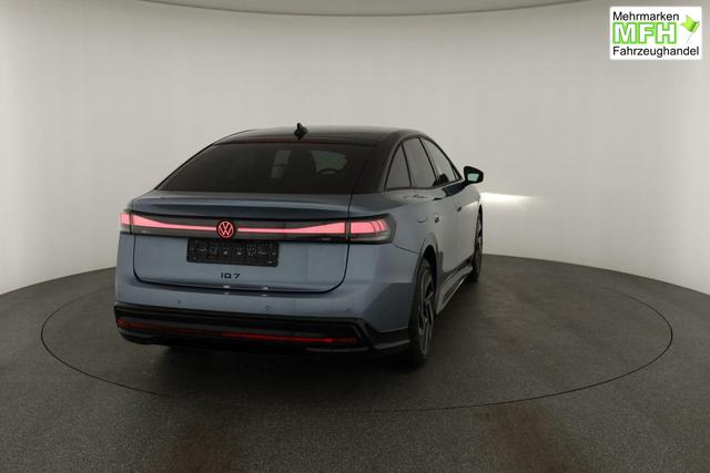 Volkswagen ID.7 Pro 210 kW Black, HuD, IQ.Light, IQ.Drive, AreaView, Side, 20-Zoll 