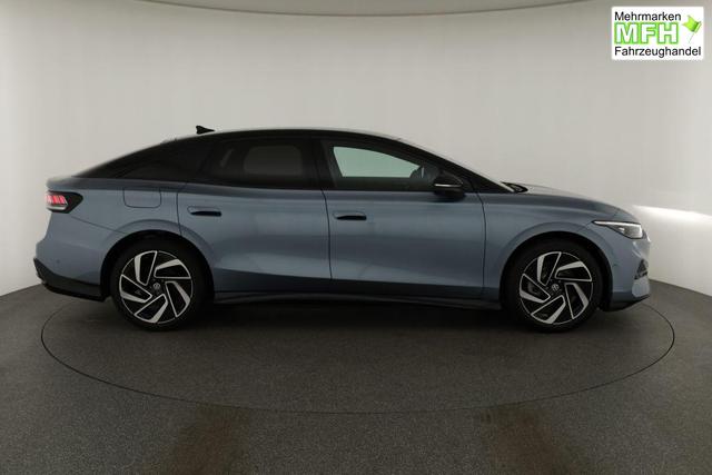 Volkswagen ID.7 Pro 210 kW Black, HuD, IQ.Light, IQ.Drive, AreaView, Side, 20-Zoll 