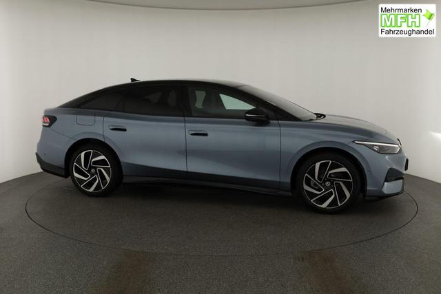 Volkswagen ID.7 Pro 210 kW Black, HuD, IQ.Light, IQ.Drive, AreaView, Side, 20-Zoll 