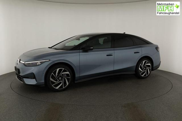 Volkswagen ID.7 Pro 210 kW Black, HuD, IQ.Light, IQ.Drive, AreaView, Side, 20-Zoll 