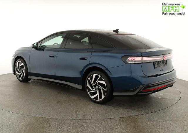Volkswagen ID.7 Pro 210 kW Black, HuD, IQ.Light, IQ.Drive, AreaView, Side, 20-Zoll 