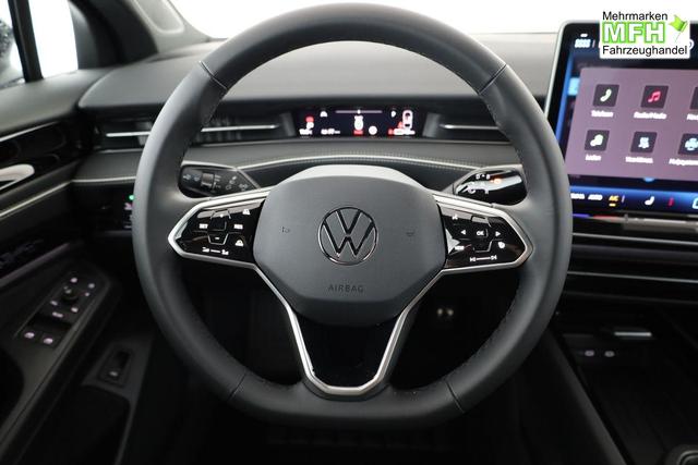 Volkswagen ID.7 Pro 210 kW Black, HuD, IQ.Light, IQ.Drive, AreaView, Side, 20-Zoll 