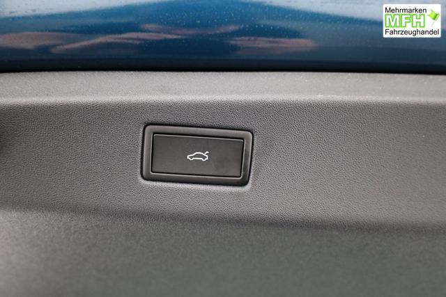Volkswagen ID.7 Pro 210 kW Black, HuD, IQ.Light, IQ.Drive, AreaView, Side, 20-Zoll 