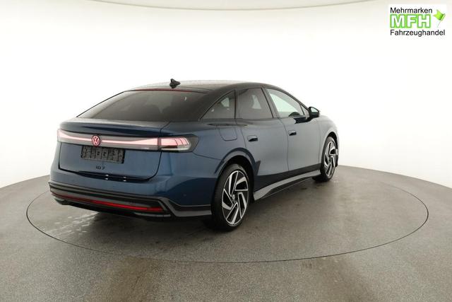 Volkswagen ID.7 Pro 210 kW Black, HuD, IQ.Light, IQ.Drive, AreaView, Side, 20-Zoll 