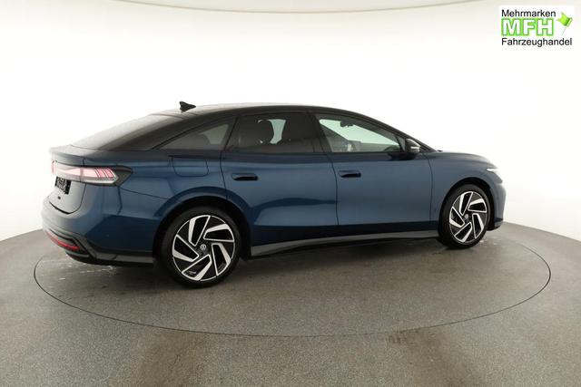 Volkswagen ID.7 Pro 210 kW Black, HuD, IQ.Light, IQ.Drive, AreaView, Side, 20-Zoll 