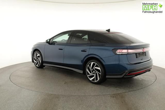 Volkswagen ID.7 Pro 210 kW Black, HuD, IQ.Light, IQ.Drive, AreaView, Side, 20-Zoll 