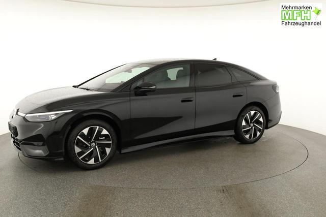 Volkswagen ID.7 Pro 210 kW Black, AHK, HuD, IQ.Light, IQ.Drive, AreaView, Side, 19-Zoll 
