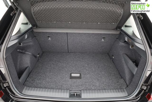 Skoda Kamiq Selection 1.0 TSI DSG Selection, LED, Kamera, Winter, Ladeboden, 16-Zoll, 4.J-Garantie 