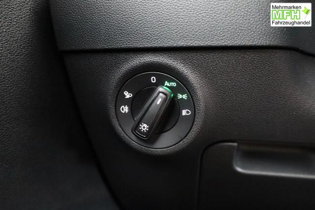 Skoda Karoq Sportline 4x4 2.0 TSI DSG Sportline, Pano, AHK, Navi, Matrix, Side, Winter, 5 J.-Garantie 