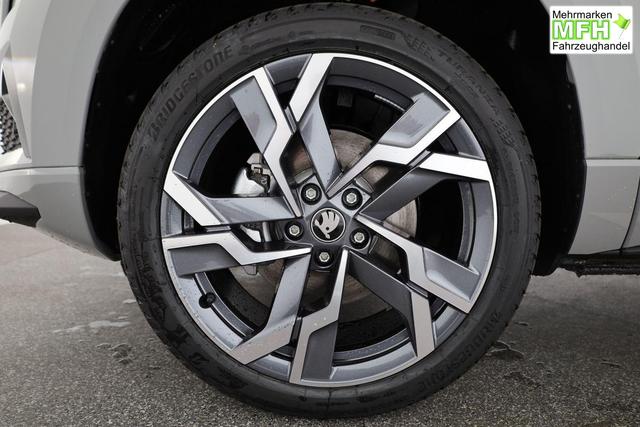 Skoda Karoq Sportline 4x4 2.0 TSI DSG Sportline, Pano, AHK, Navi, Matrix, Side, Winter, 5 J.-Garantie 