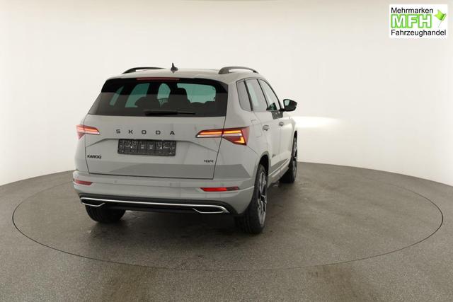 Skoda Karoq Sportline 4x4 2.0 TSI DSG Sportline, Pano, AHK, Navi, Matrix, Side, Winter, 5 J.-Garantie 