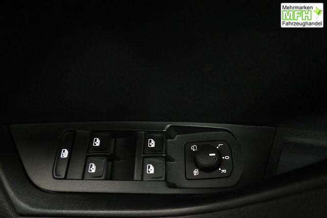 Skoda Karoq Selection 4x4 2.0 TDI DSG Selection, AHK, LED, Kamera, Winter, 4 J.-Garantie 
