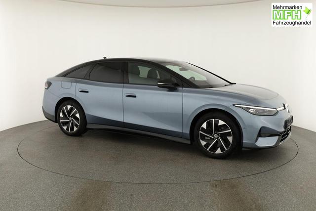 Volkswagen ID.7 Pro 210 kW Black, AHK, HuD, IQ.Light, IQ.Drive, AreaView, Side, 19-Zoll 