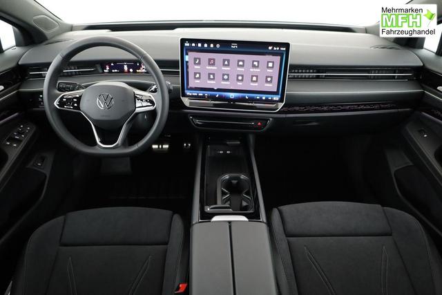 Volkswagen ID.7 Pro 210 kW Black, AHK, HuD, IQ.Light, IQ.Drive, AreaView, Side, 20-Zoll 