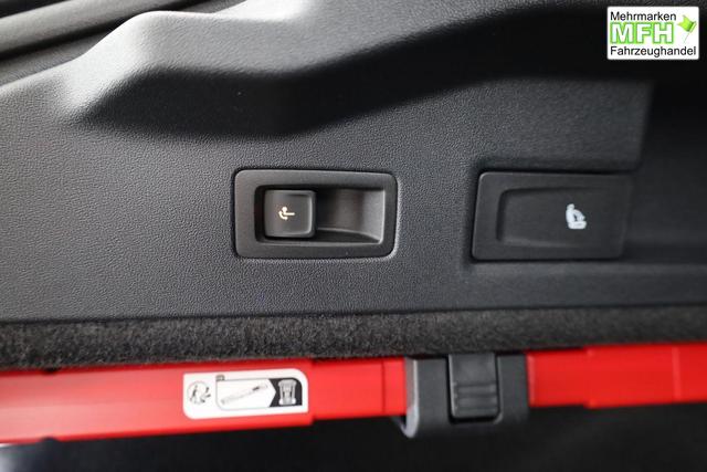 Volkswagen ID.7 Pro 210 kW Black, AHK, HuD, IQ.Light, IQ.Drive, AreaView, Side, 20-Zoll 