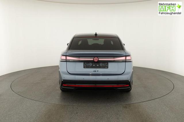 Volkswagen ID.7 Pro 210 kW Black, AHK, HuD, IQ.Light, IQ.Drive, AreaView, Side, 20-Zoll 