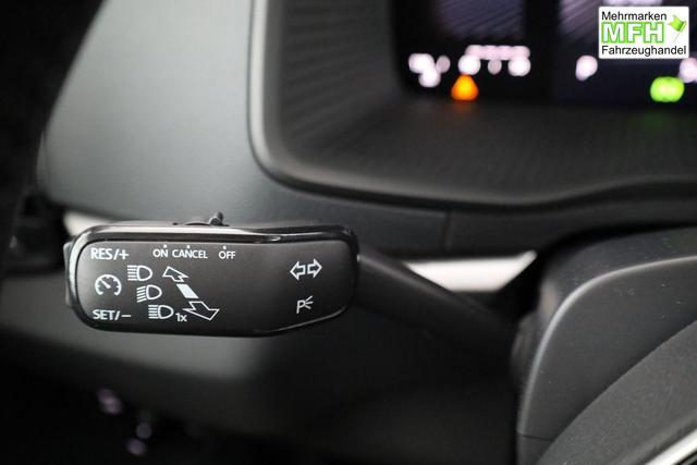Skoda Karoq Selection 1.5 TSI DSG Selection, AHK, LED, Kamera, Winter, Ladeboden, 4 J.-Garantie 