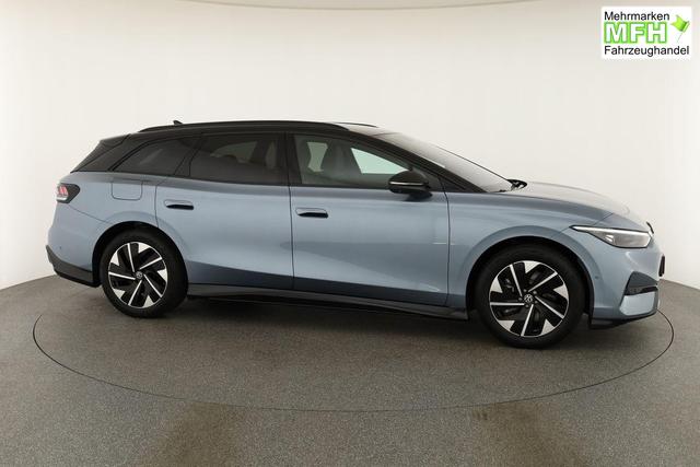 Volkswagen ID.7 Kombi Pro 210 kW Tourer Black, AHK, HuD, IQ.Light, IQ.Drive, AreaView, Side, Winter, 19-Zoll 