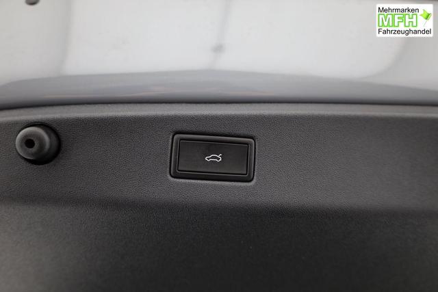 Volkswagen ID.7 Pro 210 kW Black, HuD, IQ.Light, IQ.Drive, AreaView, Side, 20-Zoll 
