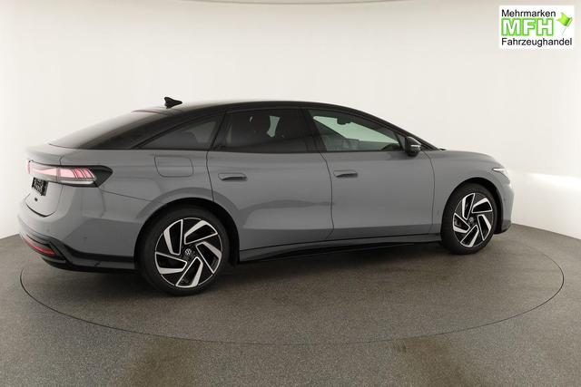 Volkswagen ID.7 Pro 210 kW Black, HuD, IQ.Light, IQ.Drive, AreaView, Side, 20-Zoll 