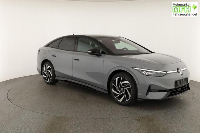 Volkswagen ID.7 Pro 210 kW Black, HuD, IQ.Light, IQ.Drive, AreaView, Side, 20-Zoll 