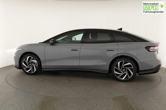 Volkswagen ID.7 Pro 210 kW Black, HuD, IQ.Light, IQ.Drive, AreaView, Side, 20-Zoll 