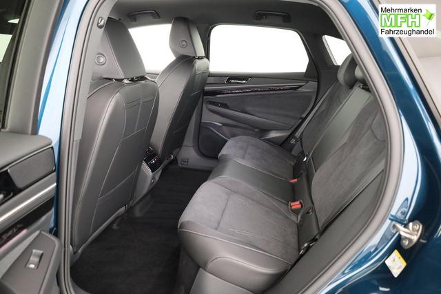 Volkswagen ID.7 Pro 210 kW Black, AHK, HuD, IQ.Light, IQ.Drive, AreaView, Side, 20-Zoll 