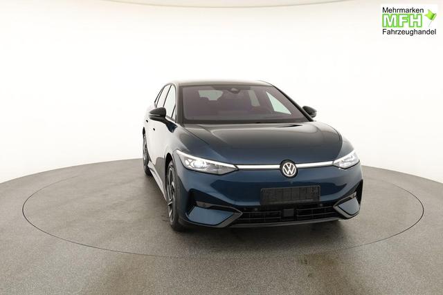 Volkswagen ID.7 Pro 210 kW Black, AHK, HuD, IQ.Light, IQ.Drive, AreaView, Side, 20-Zoll 