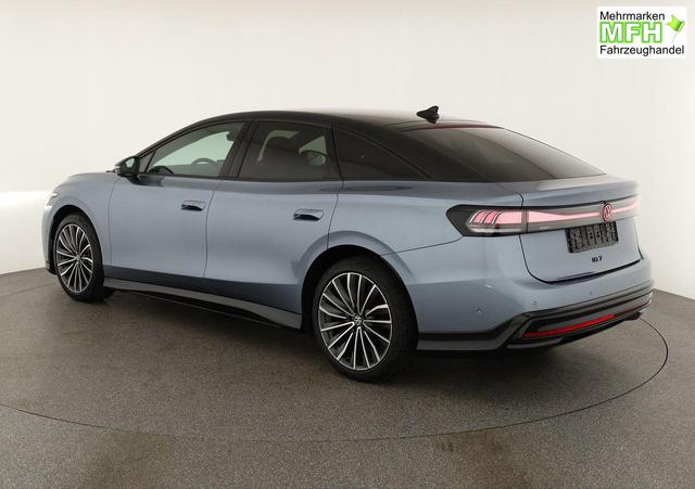 Volkswagen ID.7 Pro 210 kW Black, HuD, IQ.Light, IQ.Drive, AreaView, Side, 20-Zoll 