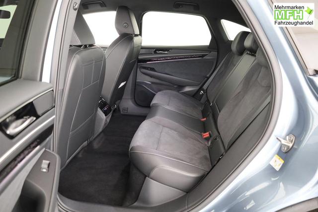 Volkswagen ID.7 Pro 210 kW Black, HuD, IQ.Light, IQ.Drive, AreaView, Side, 20-Zoll 