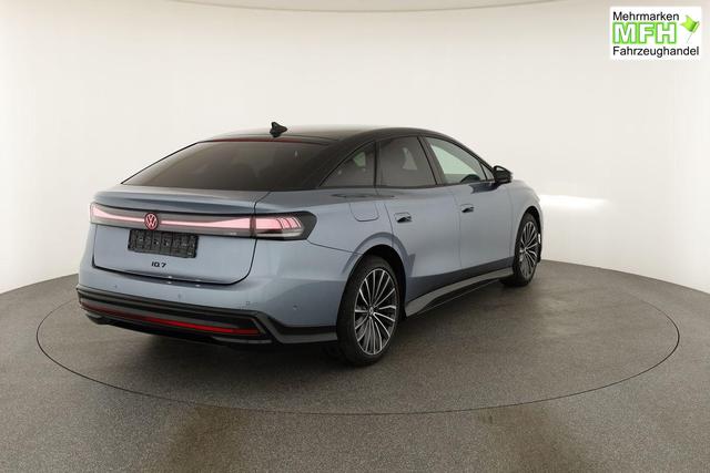 Volkswagen ID.7 Pro 210 kW Black, HuD, IQ.Light, IQ.Drive, AreaView, Side, 20-Zoll 