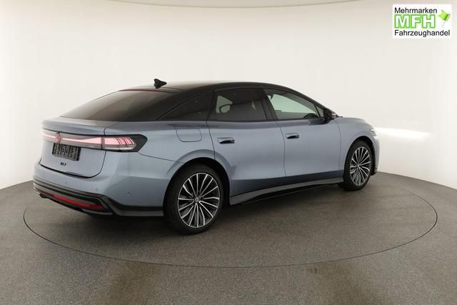 Volkswagen ID.7 Pro 210 kW Black, HuD, IQ.Light, IQ.Drive, AreaView, Side, 20-Zoll 