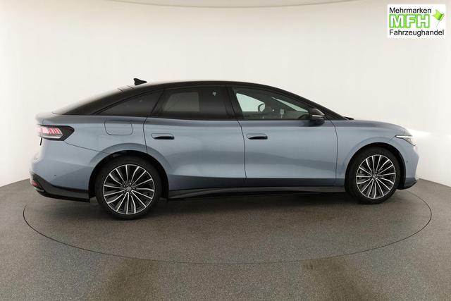 Volkswagen ID.7 Pro 210 kW Black, HuD, IQ.Light, IQ.Drive, AreaView, Side, 20-Zoll 