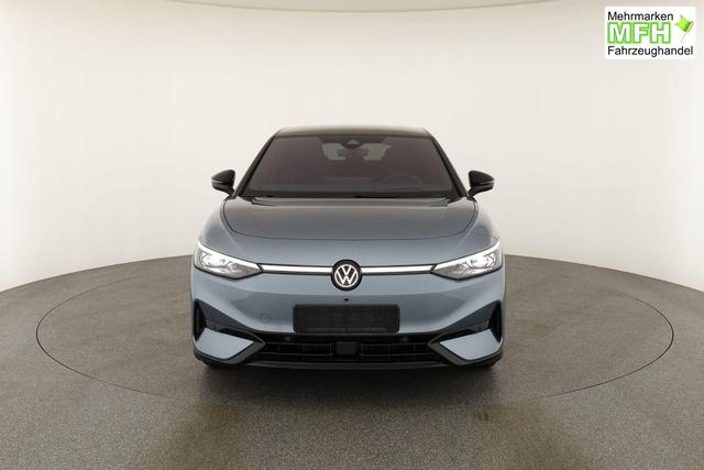 Volkswagen ID.7 Pro 210 kW Black, HuD, IQ.Light, IQ.Drive, AreaView, Side, 20-Zoll 