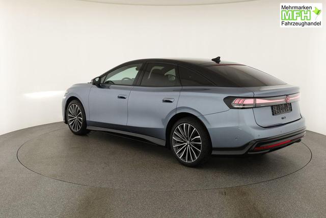 Volkswagen ID.7 Pro 210 kW Black, HuD, IQ.Light, IQ.Drive, AreaView, Side, 20-Zoll 