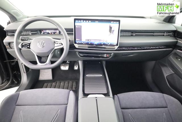 Volkswagen ID.7 Pro 210 kW Black, AHK, HuD, IQ.Light, IQ.Drive, AreaView, Side, 20-Zoll 
