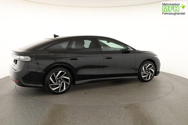 Volkswagen ID.7 Pro 210 kW Black, AHK, HuD, IQ.Light, IQ.Drive, AreaView, Side, 20-Zoll 