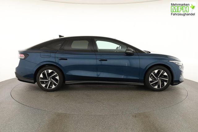 Volkswagen ID.7 Pro 210 kW Black, AHK, HuD, IQ.Light, IQ.Drive, AreaView, Side, 19-Zoll 