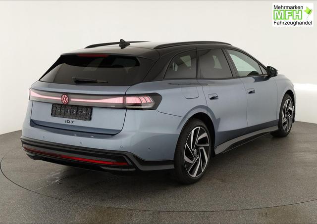 Volkswagen ID.7 Pro 210 kW Tourer Black, HuD, IQ.Light, IQ.Drive, AreaView, Side, 20-Zoll 