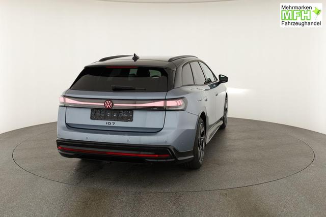 Volkswagen ID.7 Pro 210 kW Tourer Black, HuD, IQ.Light, IQ.Drive, AreaView, Side, 20-Zoll 