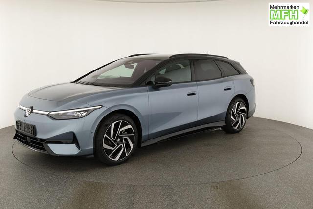 Volkswagen ID.7 Pro 210 kW Tourer Black, HuD, IQ.Light, IQ.Drive, AreaView, Side, 20-Zoll 