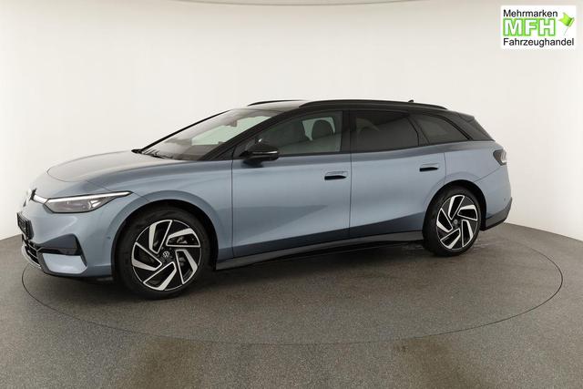 Volkswagen ID.7 Pro 210 kW Tourer Black, HuD, IQ.Light, IQ.Drive, AreaView, Side, 20-Zoll 