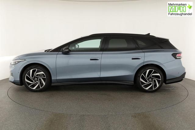 Volkswagen ID.7 Pro 210 kW Tourer Black, HuD, IQ.Light, IQ.Drive, AreaView, Side, 20-Zoll 