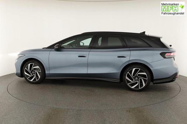 Volkswagen ID.7 Pro 210 kW Tourer Black, HuD, IQ.Light, IQ.Drive, AreaView, Side, 20-Zoll 