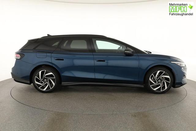 Volkswagen ID.7 Pro 210 kW Tourer Black, AHK, HuD, IQ.Light, IQ.Drive, AreaView, Side, 20-Zoll 