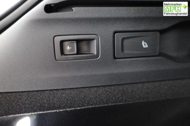 Volkswagen ID.7 Pro 210 kW Tourer Black, AHK, HuD, IQ.Light, IQ.Drive, AreaView, Side, 20-Zoll 